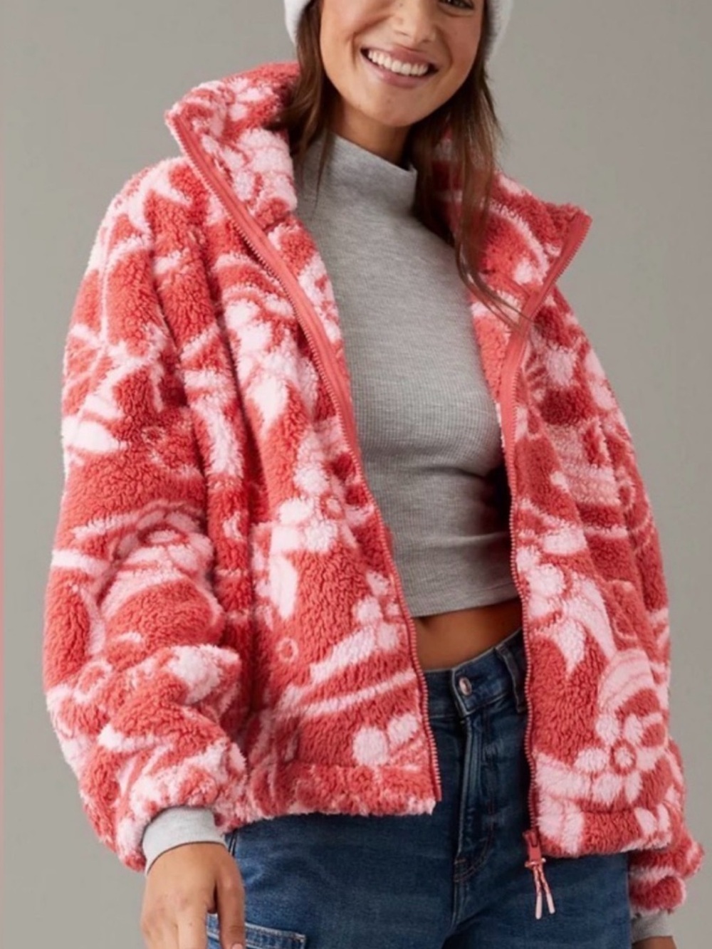 American Eagle Bear Hug Zip-up Sherpa Jacket Pink and white Floral Pattern sz M